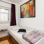 Maki Exclusive Apartments