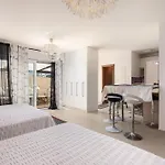 Maki Exclusive Apartments