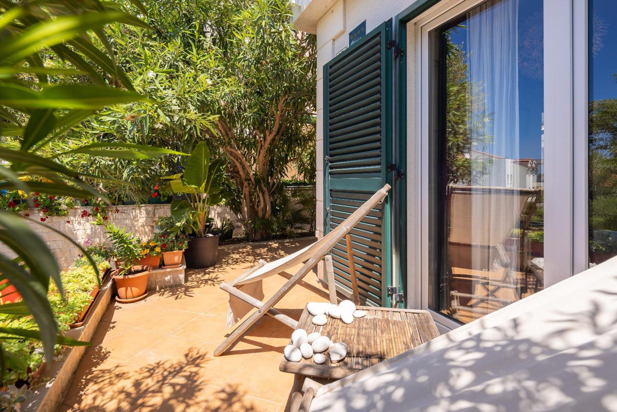 Maki Exclusive Hvar Town